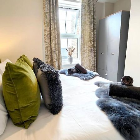 Carvetii - Anne House Room 2 - Dbl Bed First Floor En-Suite Καρλάιλ Εξωτερικό φωτογραφία